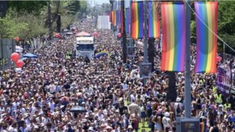 Die Stadt Tel Aviv hat die diesjährige Pride-Parade abgesagt. Grund ist die militärische Eskalation nach Israels Angriff auf Irans Atomanlagen.