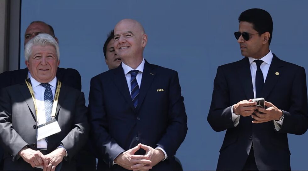 Die neue Klub-WM in den USA startet erfolgreich: Rekord-Zuschauerzahlen und begeisterte Fans bestätigen die FIFA-Strategie.