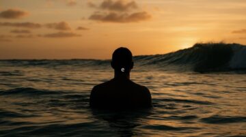 Was bedeutet Wasser im Traum? Entdecken Sie die Symbolik von Klarheit, Überschwemmung, Emotionen und Meereswellen in der Schweizer Traumdeutung.