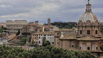 Rom muss nicht teuer sein: Entdecken Sie, wann Kolosseum, Vatikan und Museen kostenlos sind – mit Tipps für clevere Besucher und kleine Budgets.