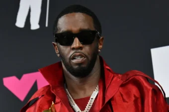 Sean „Diddy“ Combs wurde im US-Prozess vom Vorwurf des Menschenhandels freigesprochen, jedoch in zwei Punkten wegen Prostitutionsförderung verurteilt. Renewz.de berichtet faktenbasiert und detailliert.
