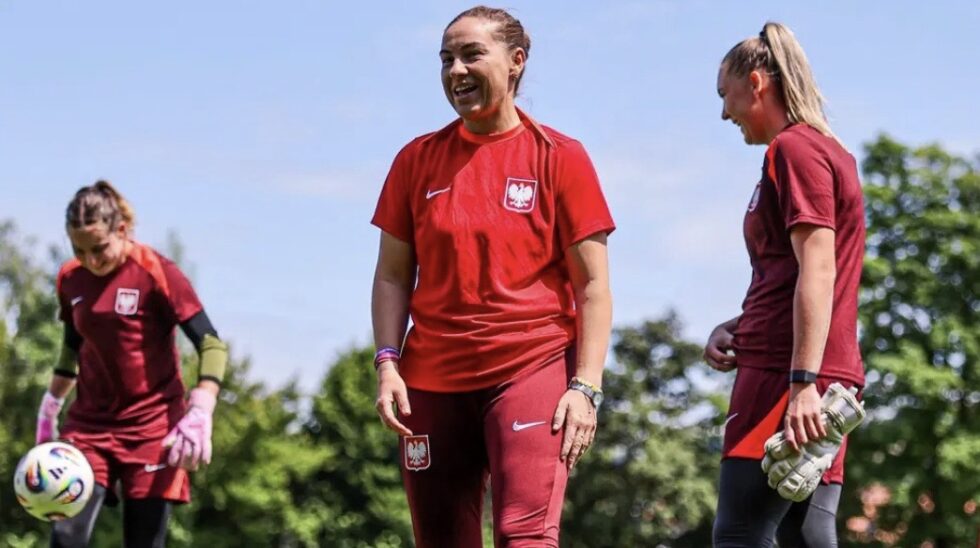 Frauen-EM-Tabelle: Polen kämpft gegen Dänemark um erstes EM-Tor. Gastgeber Schweiz steht im Viertelfinale. Spanien mit Bonmatí jagt den Torrekord.