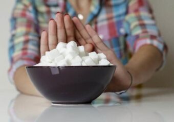 Zuckerfrei leben: Wie schwer ist ein Monat ohne Zucker und was bringt es