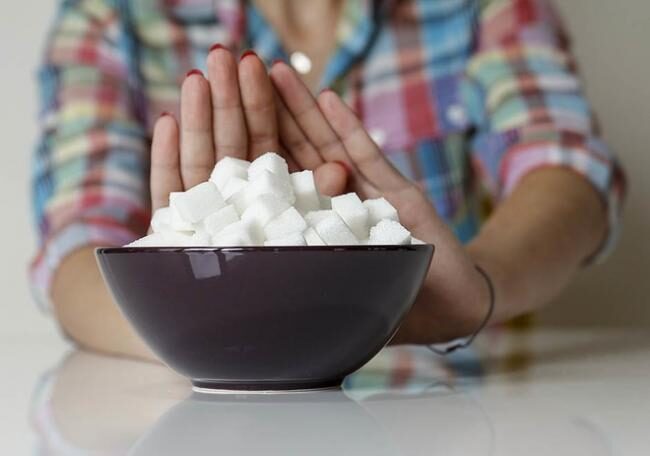 Zuckerfrei leben: Wie schwer ist ein Monat ohne Zucker und was bringt es