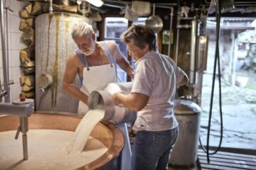 EU-Inspektionen auf Schweizer Bauernhöfen? Ein kritischer Blick auf das neue Lebensmittelabkommen