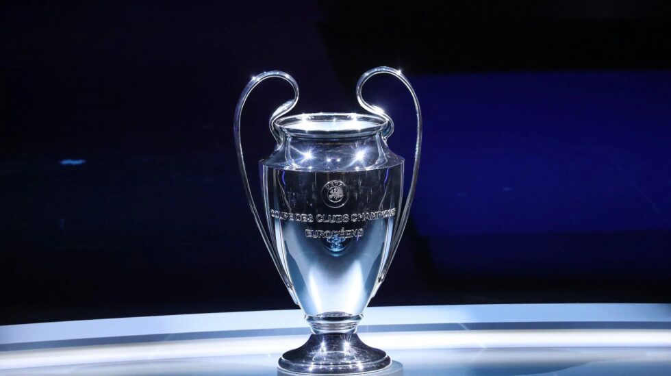 Zum Start der neuen UCL-Saison enthüllen wir exklusive Wett-Prognosen mit hohen Quoten. Erfahren Sie, warum Bayern, Man City und PSG straucheln und wer überrascht.