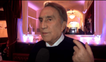 Der italienische Journalist Emilio Fede, ehemaliger Direktor von Tg1 und Tg4, ist im Alter von 94 Jahren in Segrate bei Mailand verstorben. Die Trauerfeier folgt am Donnerstag.