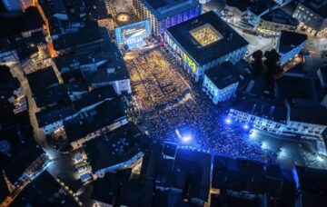 Erfahren Sie alles &uuml;ber das Internationale Filmfestival Locarno 2025: Daten, Programm, Sektionen, Tickets, &Ouml;ffnungszeiten und Veranstaltungsort.