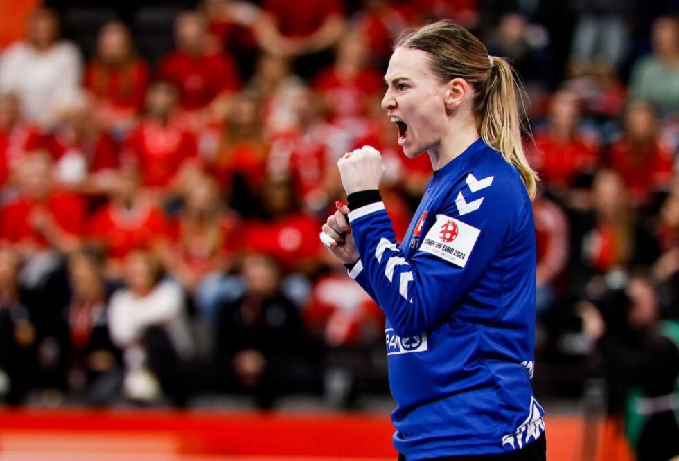 Schweiz – Bosnien live am 16. Oktober 2025: Favorit Schweiz trifft in Winterthur auf Bosnien. Anwurf 19:15 Uhr, SRF zwei überträgt. Alle Infos zu Tickets & Stream.