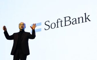 SoftBank stärkt mit dem Kauf der ABB-Robotersparte ihre globale Führungsrolle in KI und Industrie 5.0. Masayoshi Son setzt auf „Physical AI“ als neue Wachstumsära.