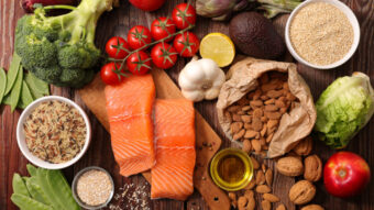Lebensmittelpreise Schweiz 2025 im Detail: Wie viel kostet die monatliche Ernährung in den Schweizer Städten? Expertentipps und Sparstrategien.