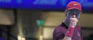 Jannik Sinner gewinnt das Wien Open 2025 im packenden Finale gegen Alexander Zverev. 2,8 Mio. &euro; Preisgeld, Weltklasse-Tennis und Emotionen pur.