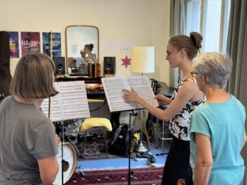 Gib Demenz keine Chance: Musik hält das Gehirn jung, stärkt Gedächtnis, Konzentration und Lebensfreude – auch im Alter in Bern mit ArtsCademia.