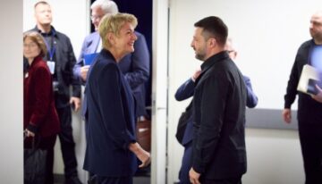 Hochrangige Ukraine-Delegation um Umerow trifft US-Vertreter in Genf, Schweiz, um Parameter für ein künftiges Friedensabkommen und den US-Plan zu besprechen.