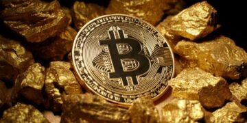 JPMorgan-Strategen: Bitcoin ist im Vergleich zu Gold um $68.000 unterbewertet. BTC m&uuml;sste auf $170.000 steigen, um mit dem Gold-Anlagevolumen gleichzuziehen.