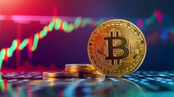 Bitcoin stabilisiert sich nahe $100.000. Analysen von On-Chain-Daten deuten darauf hin, dass BTC in eine notwendige Bodenbildungsphase vor dem nächsten großen Bullenlauf eintritt.