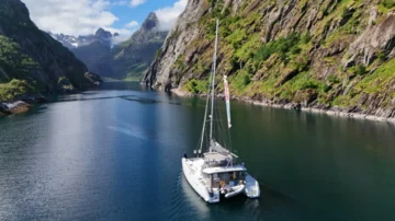 YachtingRetreat 2025 zeigt, warum yachting, sailing und mentale Regeneration f&uuml;r die Schweiz immer wichtiger werden. Ein Format, das Erholung neu definiert und echte Distanz zum Alltag schafft.