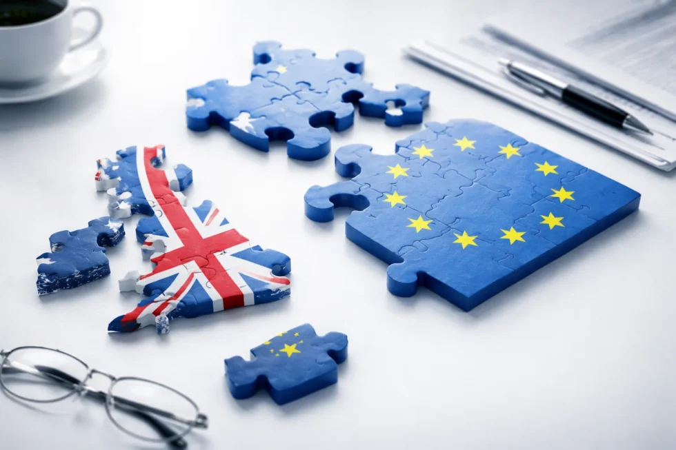 Keir Starmer kündigt einen Brexit-Neustart an: Großbritannien will Teile seines Rechts an EU-Standards angleichen, um Handel, Exporte und wirtschaftliche Stabilität nach dem Brexit zu stärken.